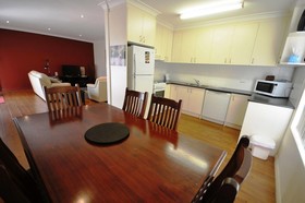 Cole House Apartments