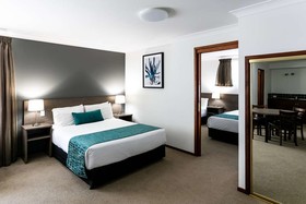 Best Western Plus Ambassador Orange