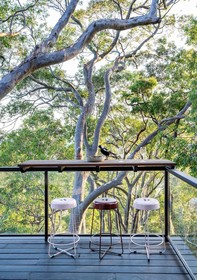 Crane Lodge