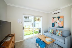 Kirsten Accommodation Parkes