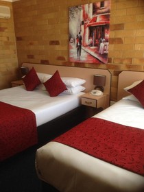 North Parkes Motel