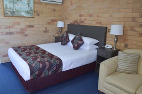 North Parkes Motel