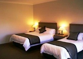 Quality Inn Parkes International