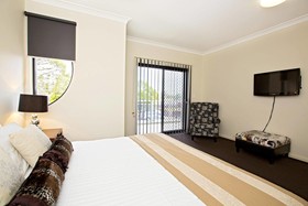 Astina Serviced Apartments - Central