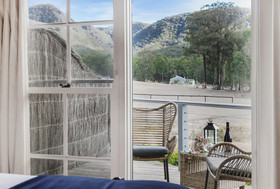 Brokenback Views Country Estate