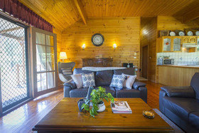 Silkyoak Cottage
