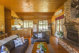 Silkyoak Cottage