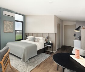 The Lane Retreat