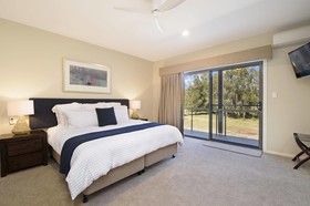 Ana Mandara Luxury Bed and Breakfast