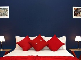 Azura Beach House B&B