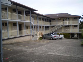 Excelsior Motor Inn