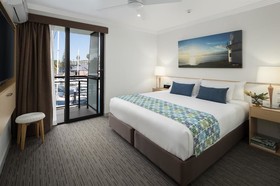 Sails Port Macquarie by Rydges