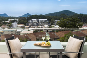 Oaks Nelson Bay Lure Suites