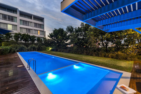 Oaks Nelson Bay Lure Suites