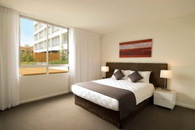 Oaks Nelson Bay Lure Suites