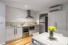 Oaks Nelson Bay Lure Suites