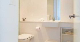 Oaks Nelson Bay Lure Suites