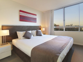 Oaks Nelson Bay Lure Suites