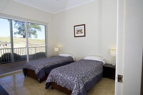 Clarendon Forest Retreat