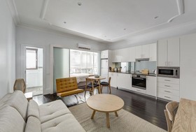 Regents Court Apartments