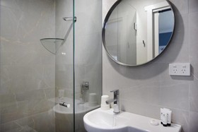 The Maisonette Hotel