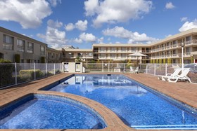 BreakFree Queanbeyan