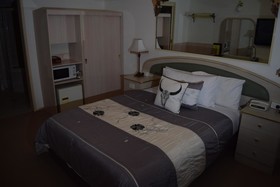 Golden Age Motor Inn