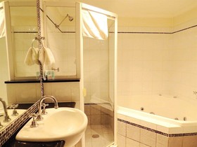Waldorf Randwick Serviced Apartments