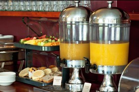 Colonial Terrace Motor Inn