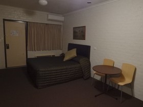 Country Comfort Motto Farm Motel