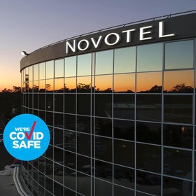 Novotel Sydney West HQ Hotel
