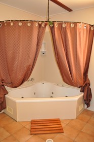 Bracken Ridge Villas