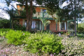 Hunter Homestead