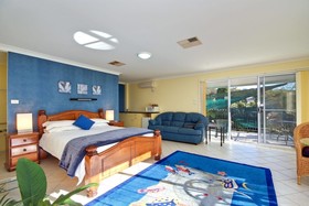 Salamander Beach Luxury Accommodation
