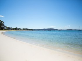 Vues At Salamander Bay