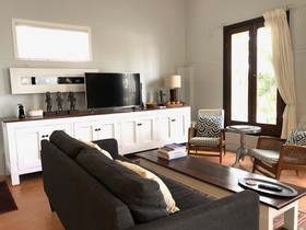 Shorebreak Beach House