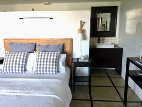 Shorebreak Beach House
