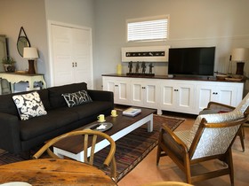 Shorebreak Beach House