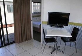Shoal Bay Holiday Park