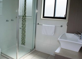Shoal Bay Holiday Park