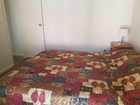 Bentley Waterfront Motel & Cottages