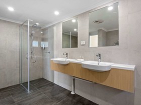 ibis Styles Canberra Eaglehawk Hotel