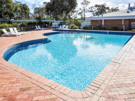 ibis Styles Canberra Eaglehawk Hotel