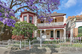 Alishan International Guest House