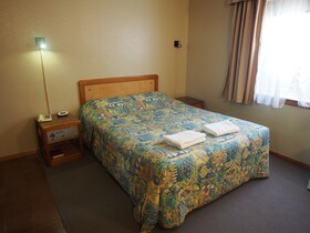 Ascot Motor Inn