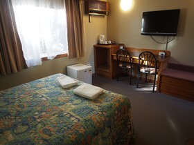 Ascot Motor Inn