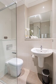 Best Western Plus Camperdown Suites