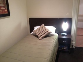 Captain Cook Hotel Botany