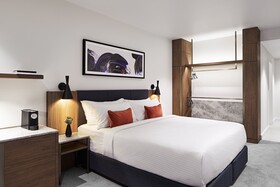 Crowne Plaza Sydney Darling Harbour