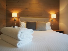 Crown Hotel Surry Hills